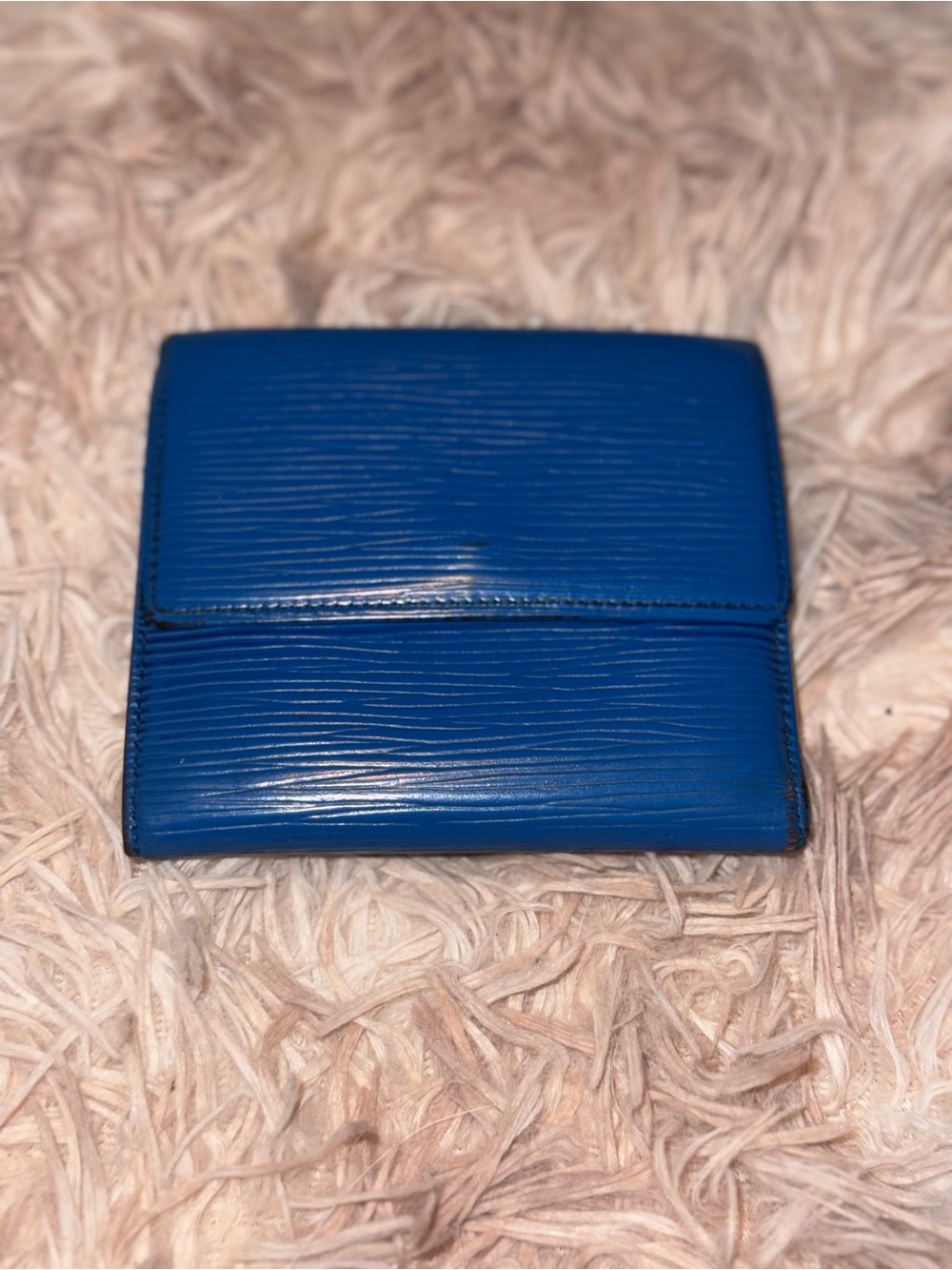 Vintage Louis Vuitton Elise Toledo Blue Epi Leather Wallet